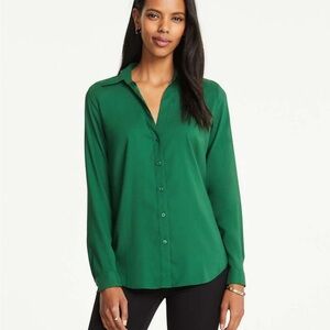 Ann Taylor Emerald Green Essential Shirt